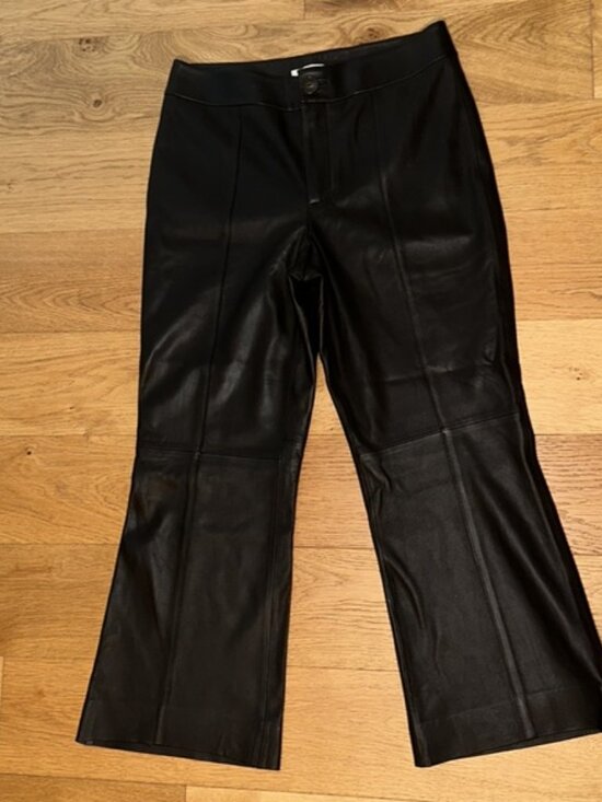 NWOT VINCE Leather flared pants- extremely soft!!! - Picture 16 of 16